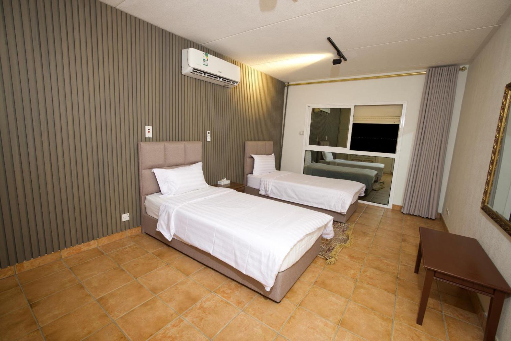 Palm Beach Resort Half Moon Bay Εξωτερικό φωτογραφία